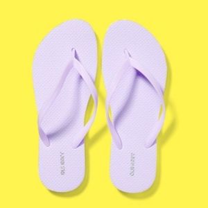 old navy purple flip flops